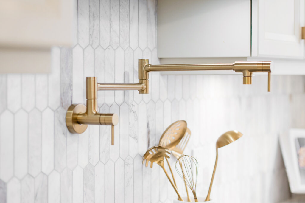 Kitchen Renovation Costs in Hamilton (2026 Update): Real Budgets, Factors &#038; Tips